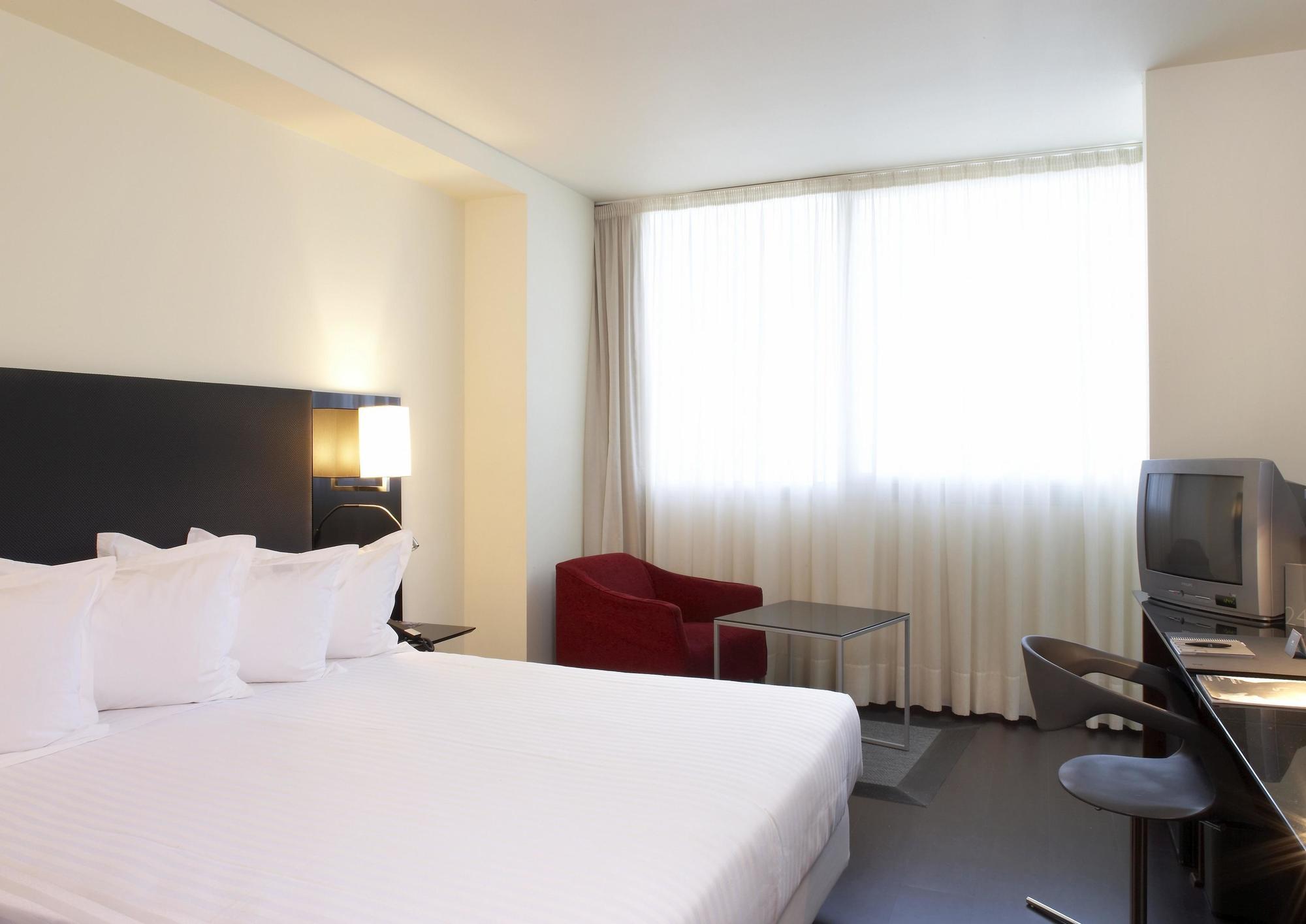Ac Hotel Som By Marriott L'Hospitalet de Llobregat Szoba fotó