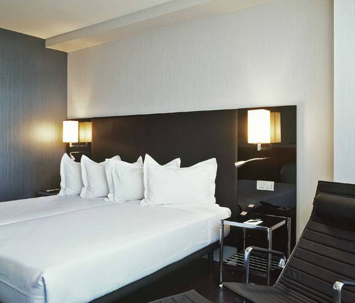 Ac Hotel Som By Marriott L'Hospitalet de Llobregat Kültér fotó
