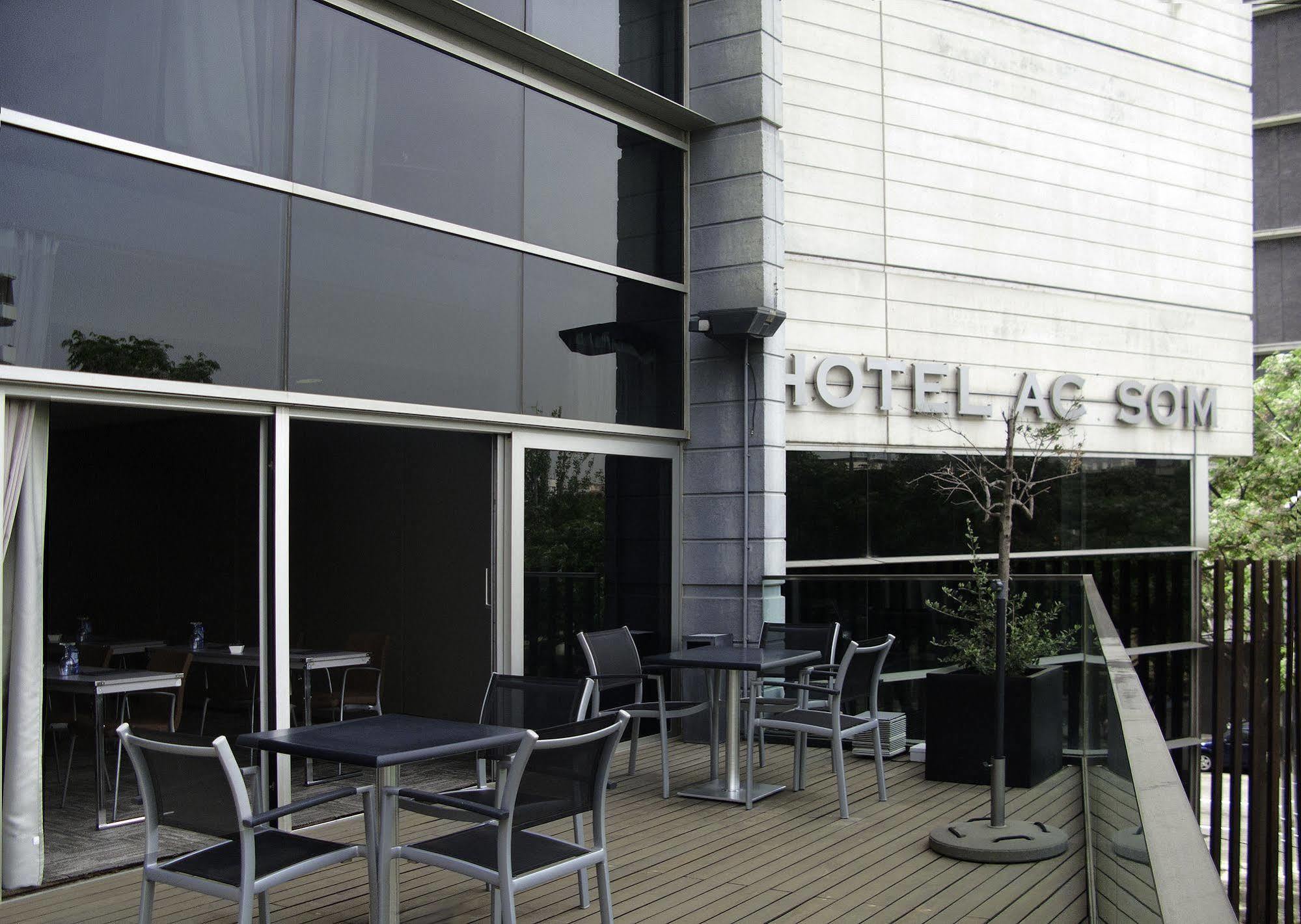 Ac Hotel Som By Marriott L'Hospitalet de Llobregat Kültér fotó